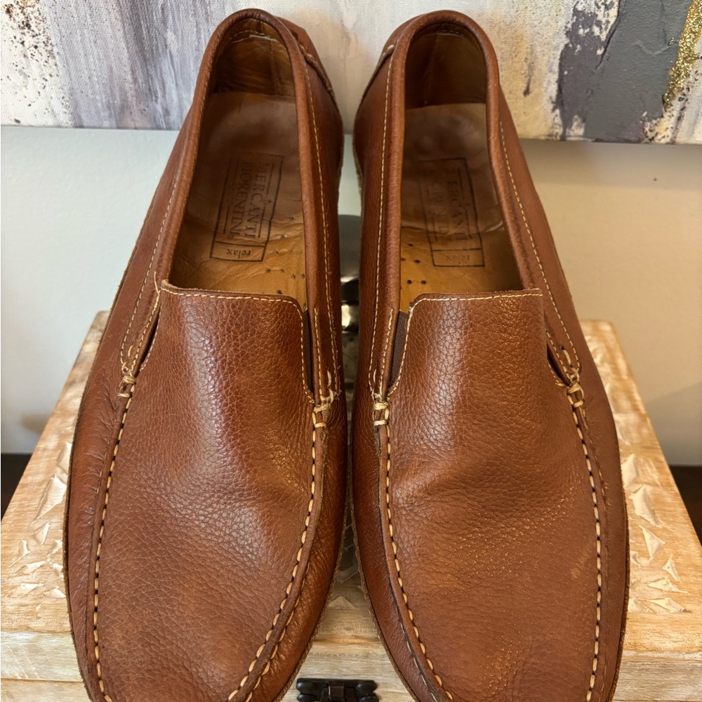 Mercanti Fiorentini | Tan Leather Slip-On Loafers - Picture 2 of 11